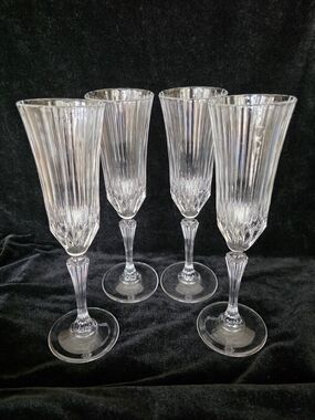 Adagio Elegant Clear Crystal Champagne Flute Set - 4-Pack